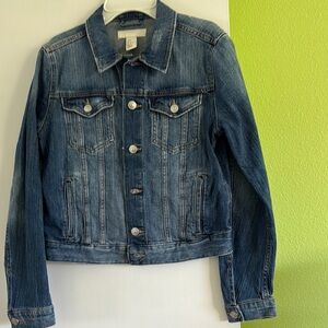 H&M Blue Jean Jacket Timeless Style